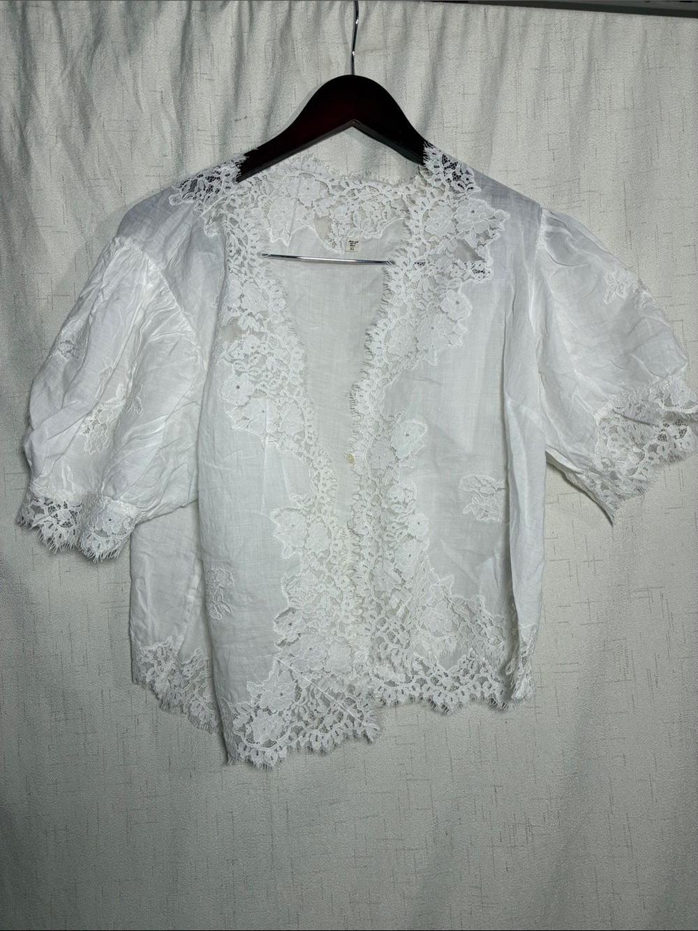 Doen White Lace-Trim Puff Sleeve Blouse